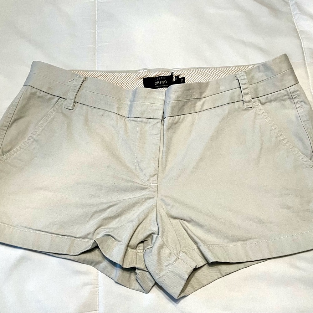 J. Crew Tailored Women's Classic Cream Chino Shorts-Preppy-Size 10
SKU 0207